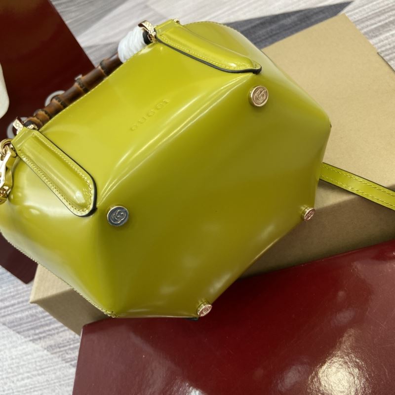 Gvc*1 tote bags